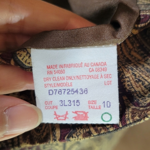 Rena Rowan Beige and Brown Paisley Blazer - Picture 9 of 9